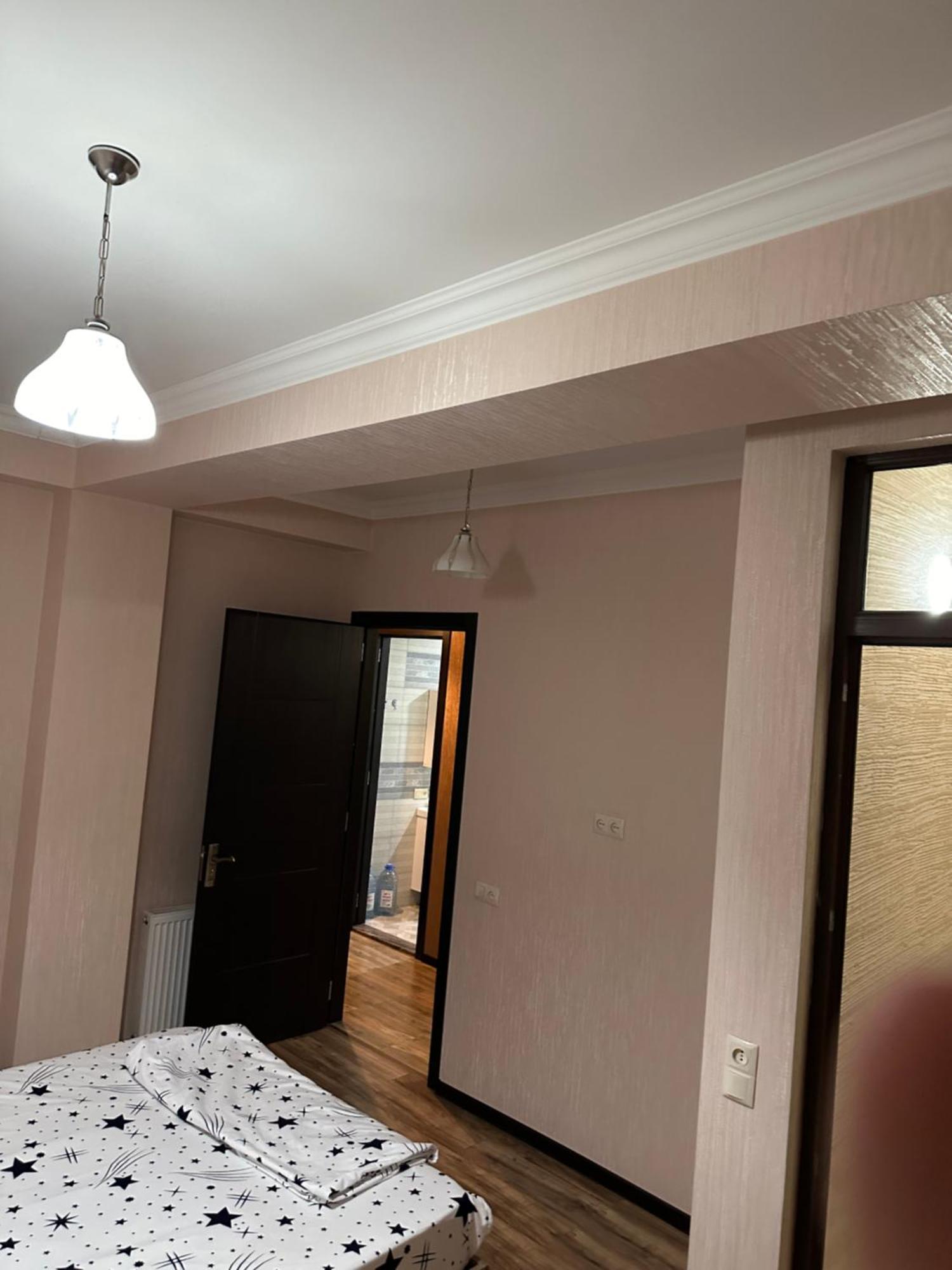 House In Varketili 第比利斯 外观 照片